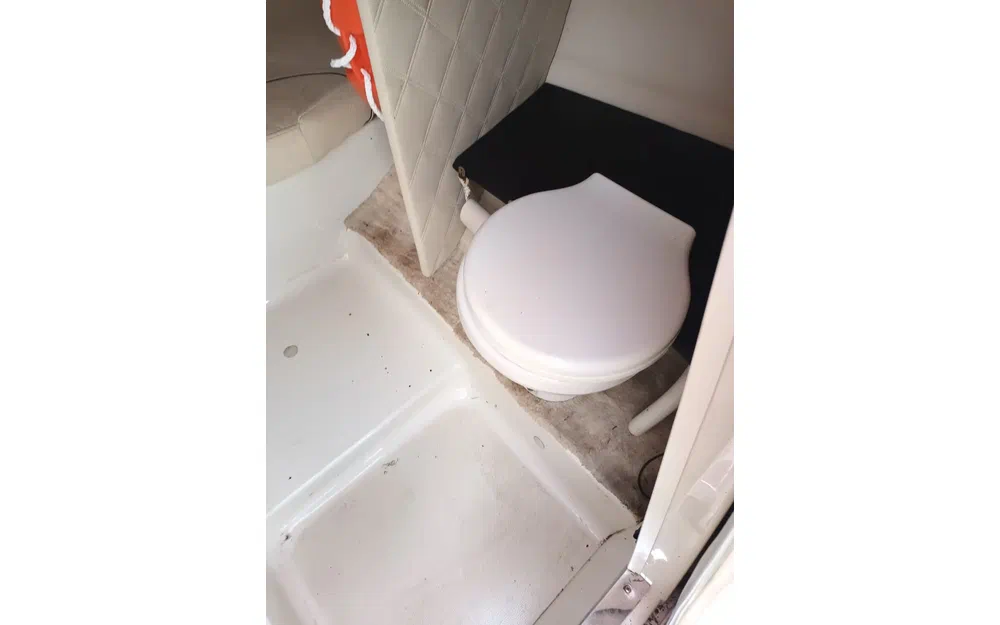 slider 11 Sea Ray 220