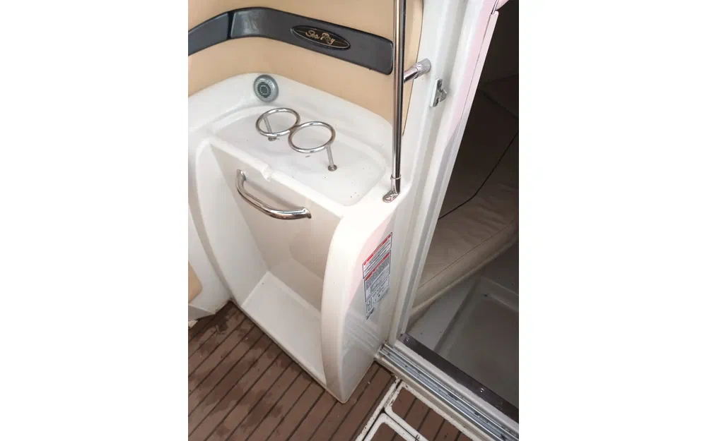 slider 7 Sea Ray 220