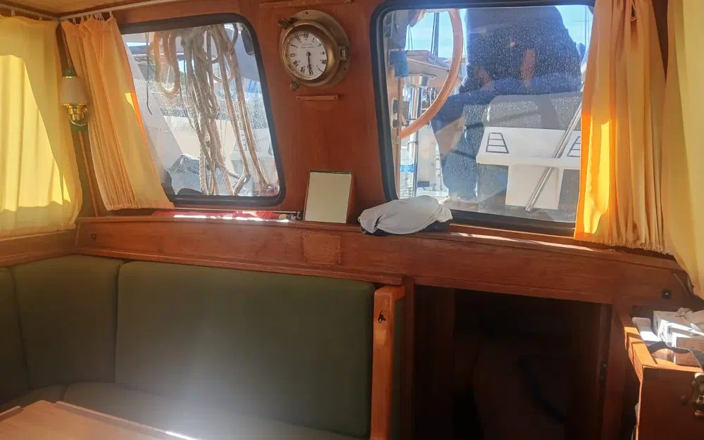 slider 15 Siltala Yachts Nauticat 38 Ketch