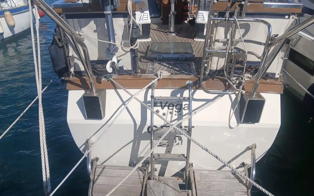 slider 3 Siltala Yachts Nauticat 38 Ketch