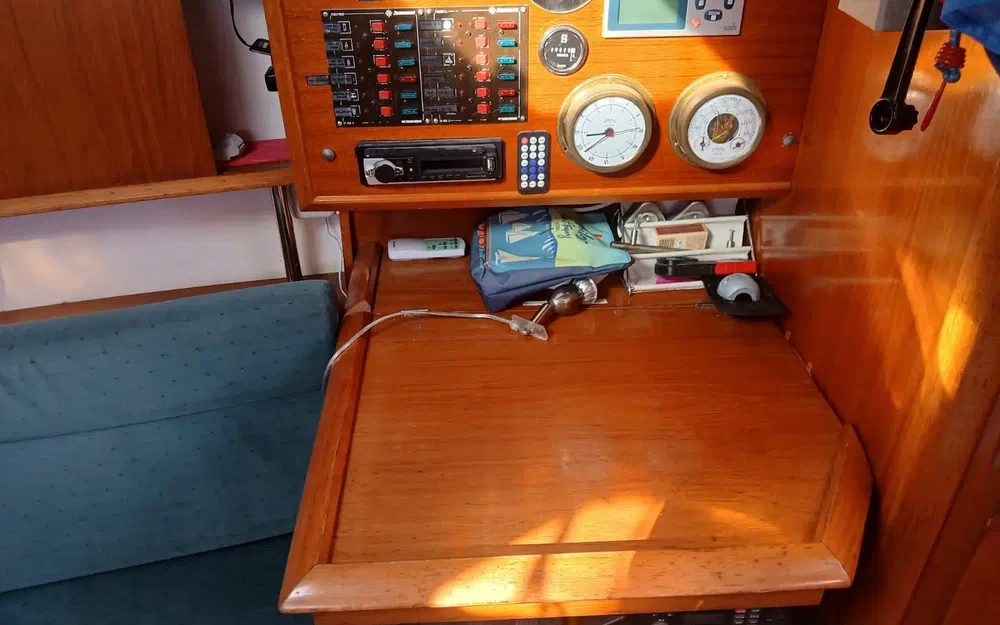 slider 12 Jeanneau Sun Odyssey 28.1