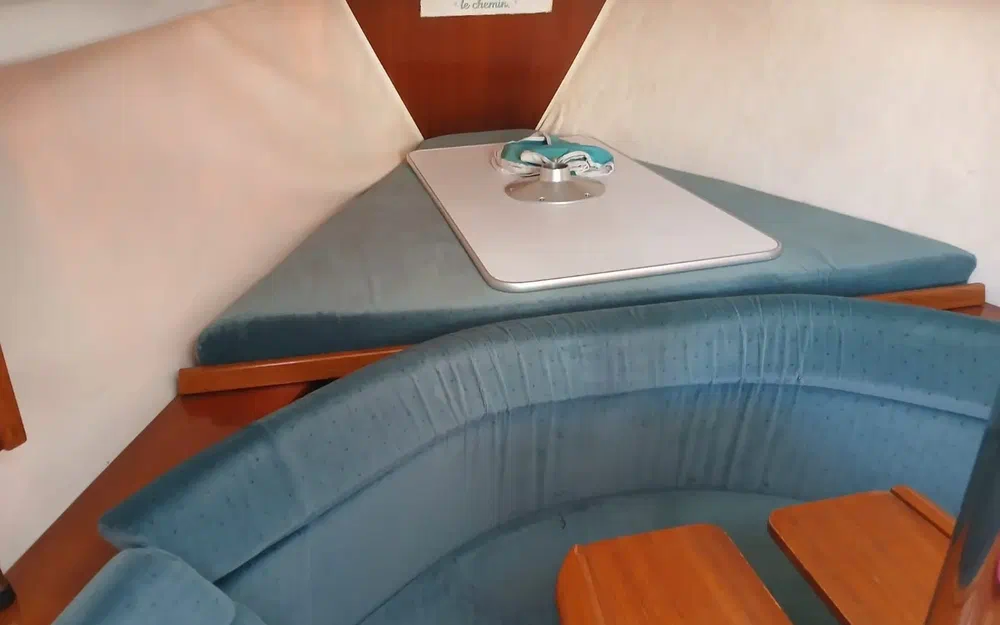 slider 8 Jeanneau Sun Odyssey 28.1