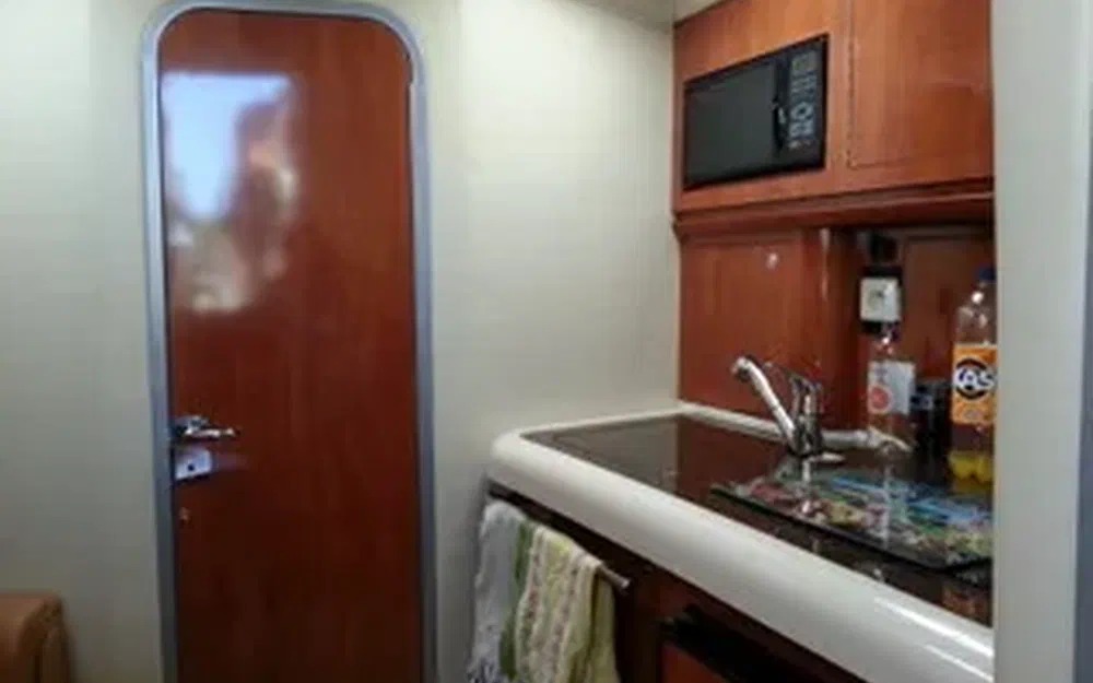 slider 6 Four Winns Vista 318