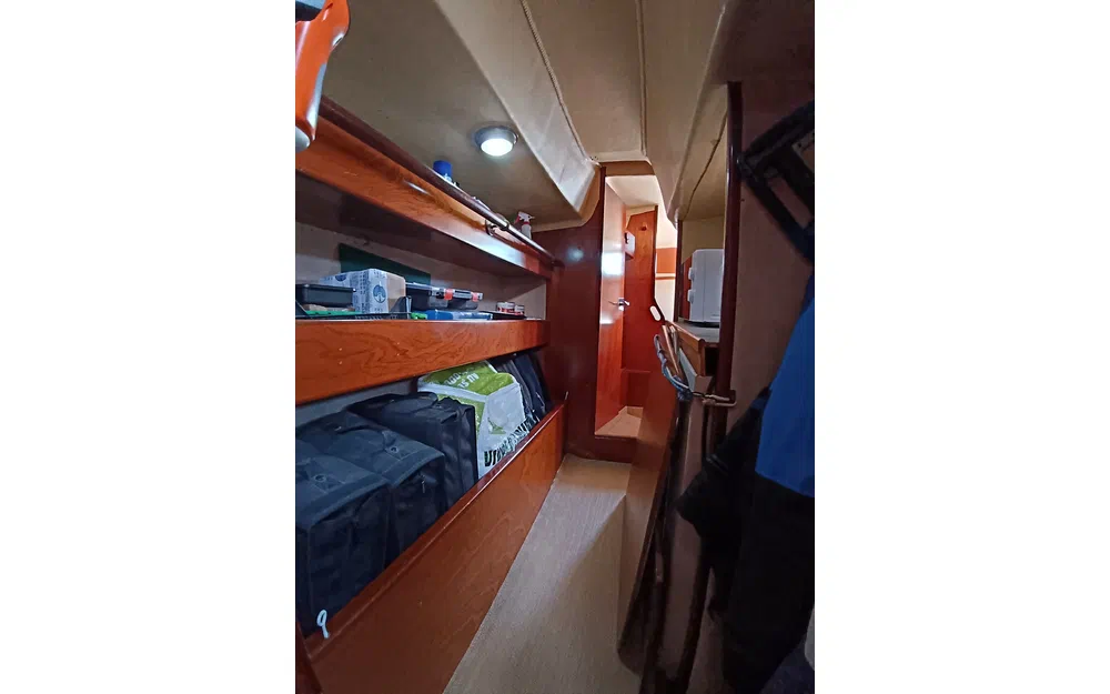 slider 16 Amel Santorin