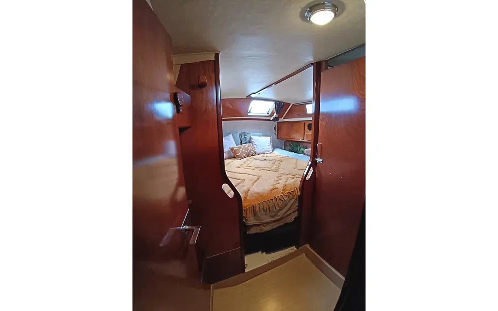 slider 18 Amel Santorin