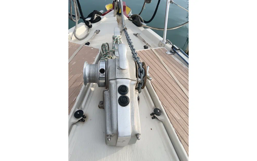 slider 26 Amel Santorin