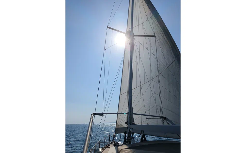 slider 29 Amel Santorin