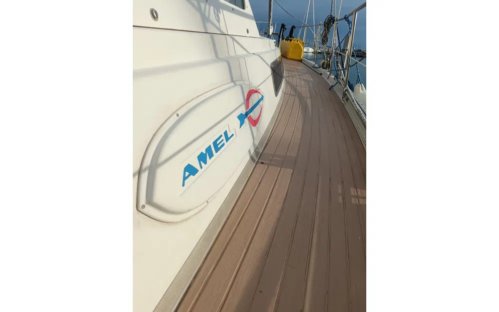 slider 3 Amel Santorin