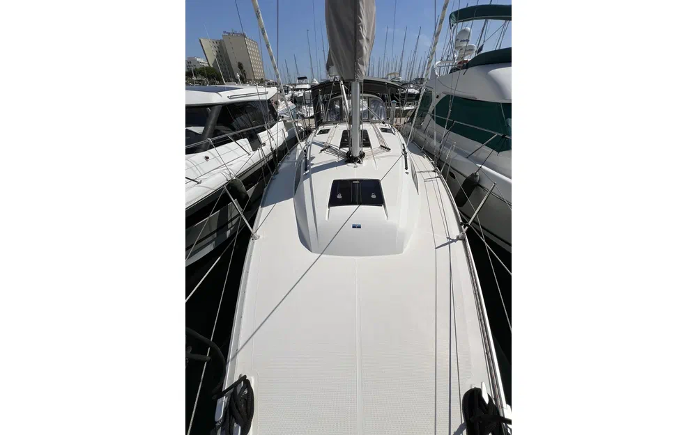 slider 18 Bavaria 37 Cruiser