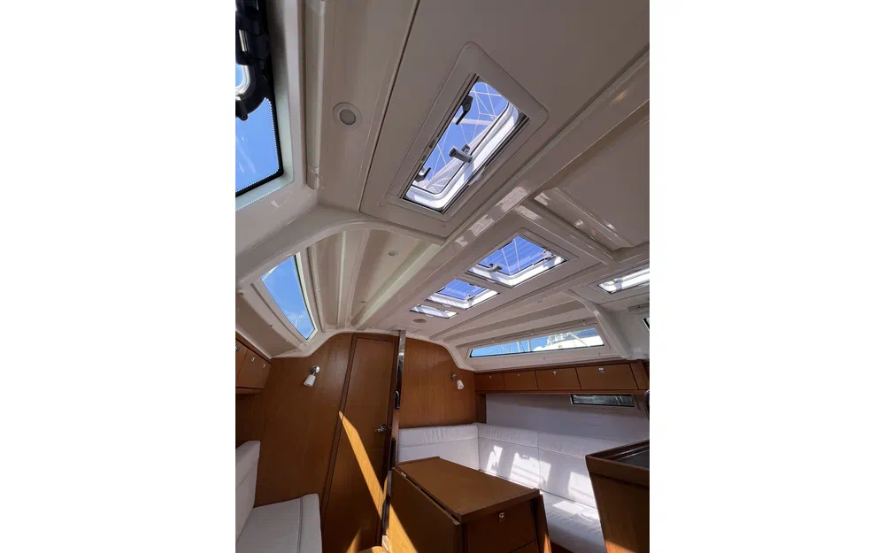 slider 37 Bavaria 37 Cruiser