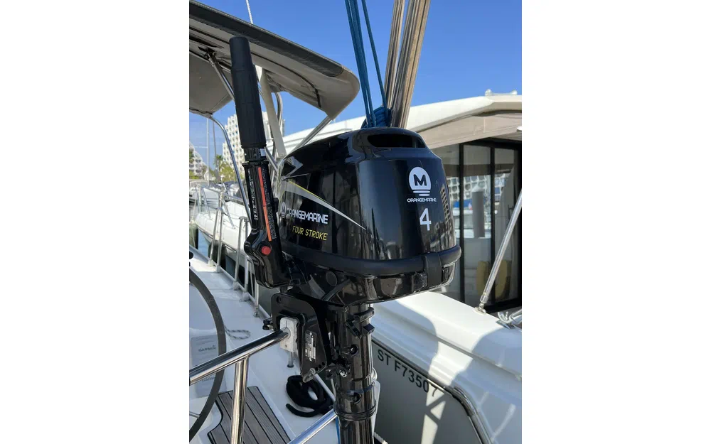 slider 3 Bavaria 37 Cruiser