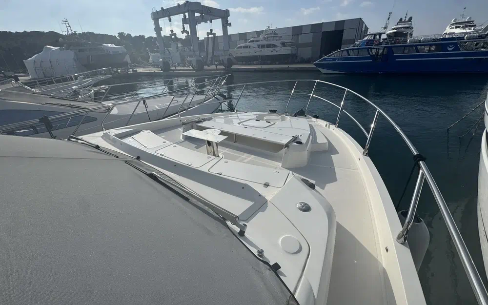 slider 10 Absolute 52 Fly