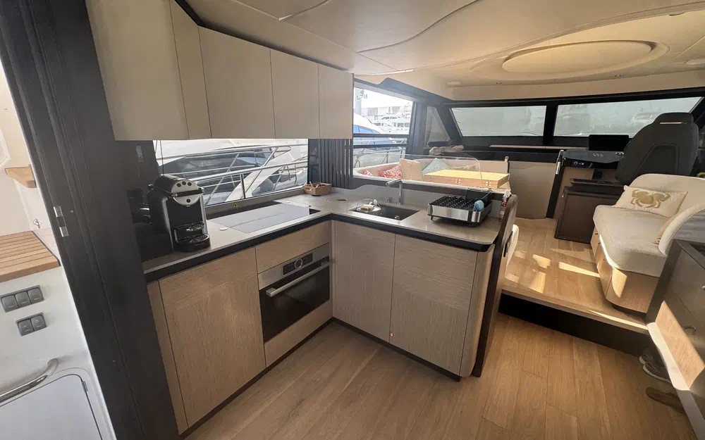 slider 12 Absolute 52 Fly