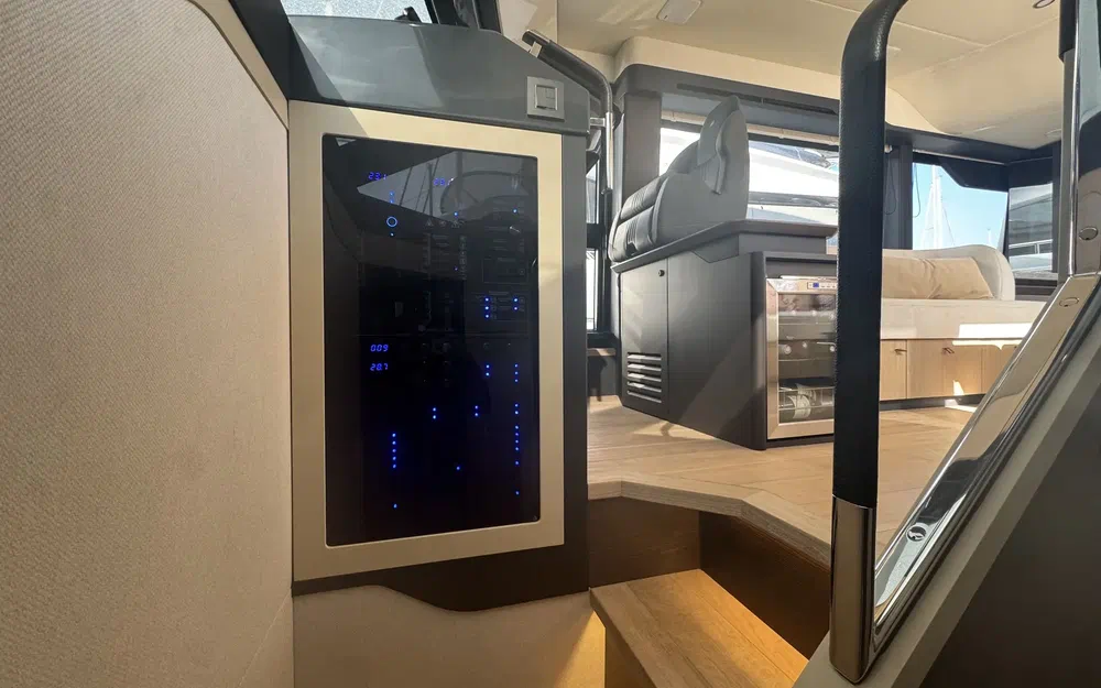 slider 17 Absolute 52 Fly