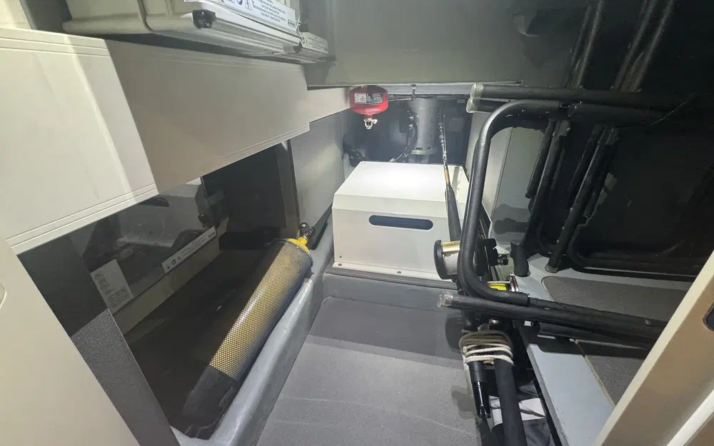 slider 24 Absolute 52 Fly