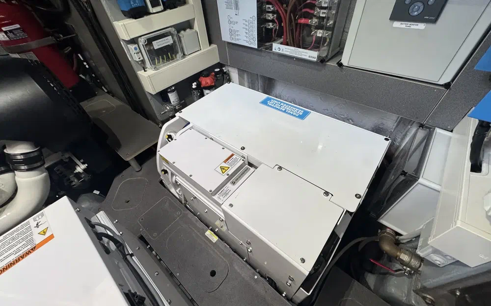 slider 7 Absolute 52 Fly