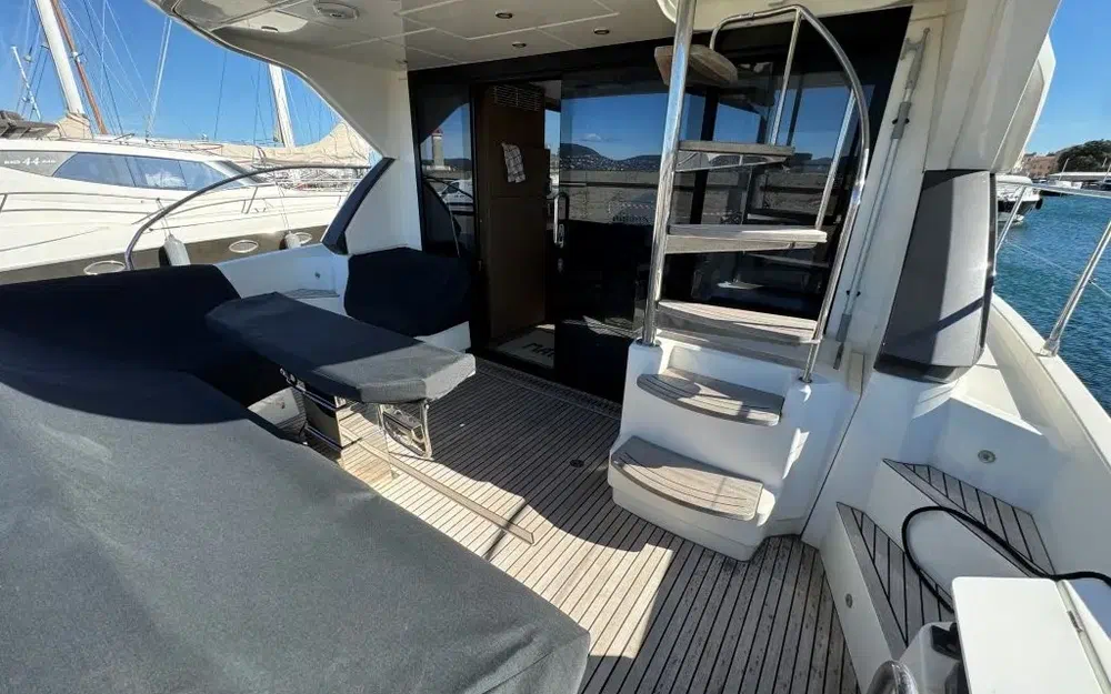 slider 26 Beneteau Monte Carlo 52