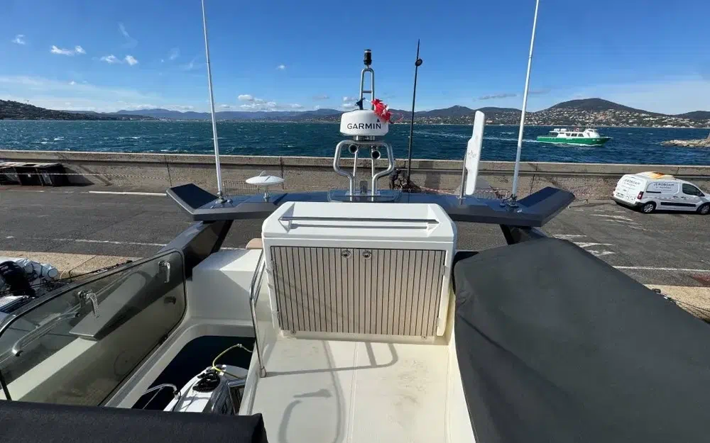 slider 30 Beneteau Monte Carlo 52