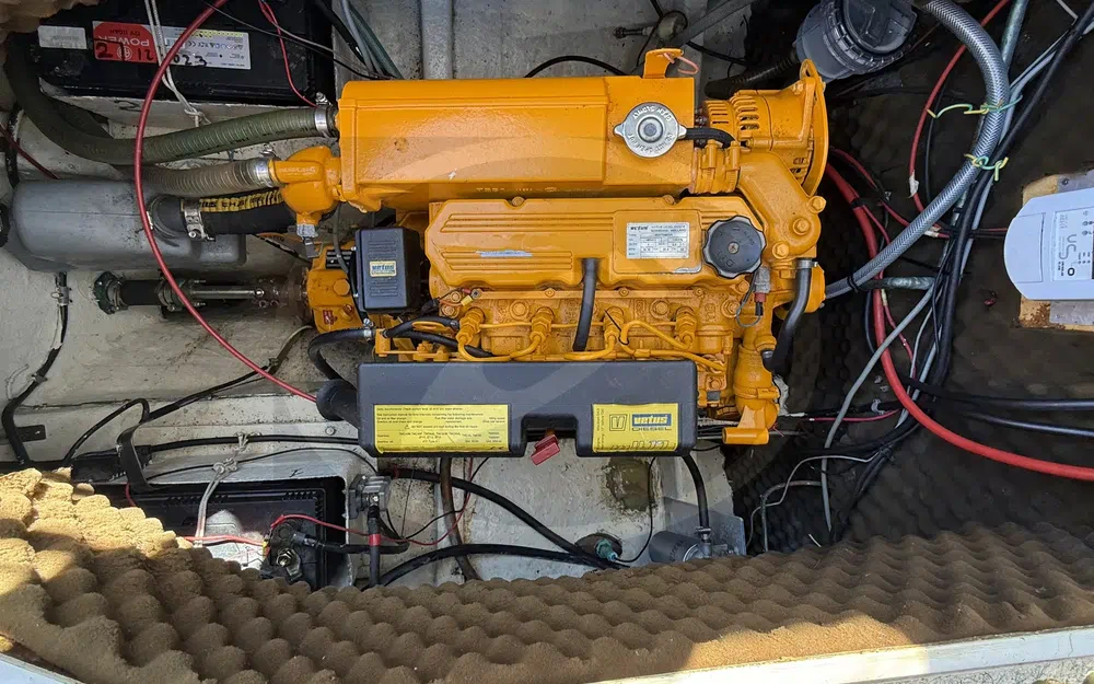 slider 23 Kirie Fifty 27