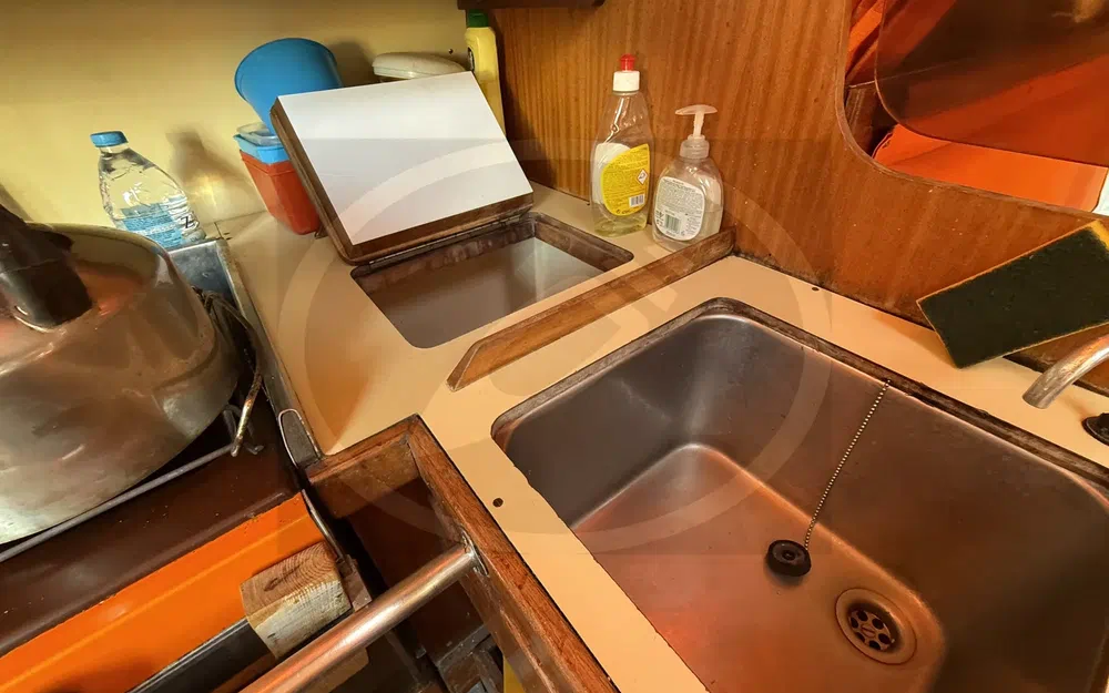 slider 21 Pouvreau Romanee