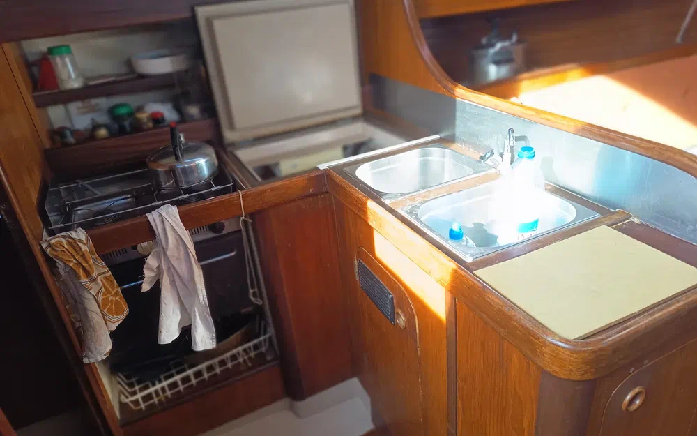 slider 11 Beneteau First 35