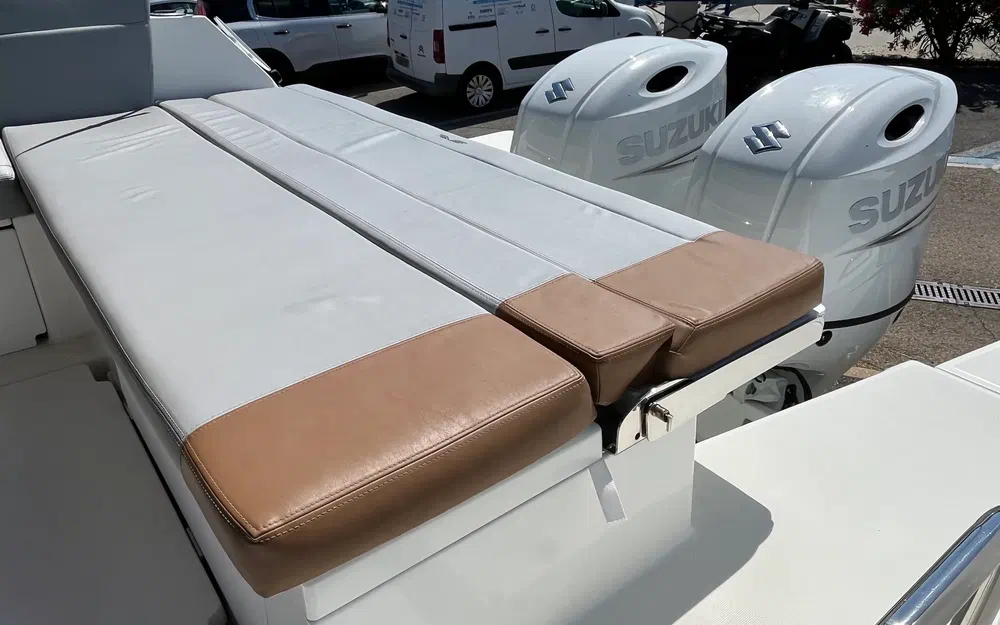slider 7 Beneteau Flyer 9 SUNdeck
