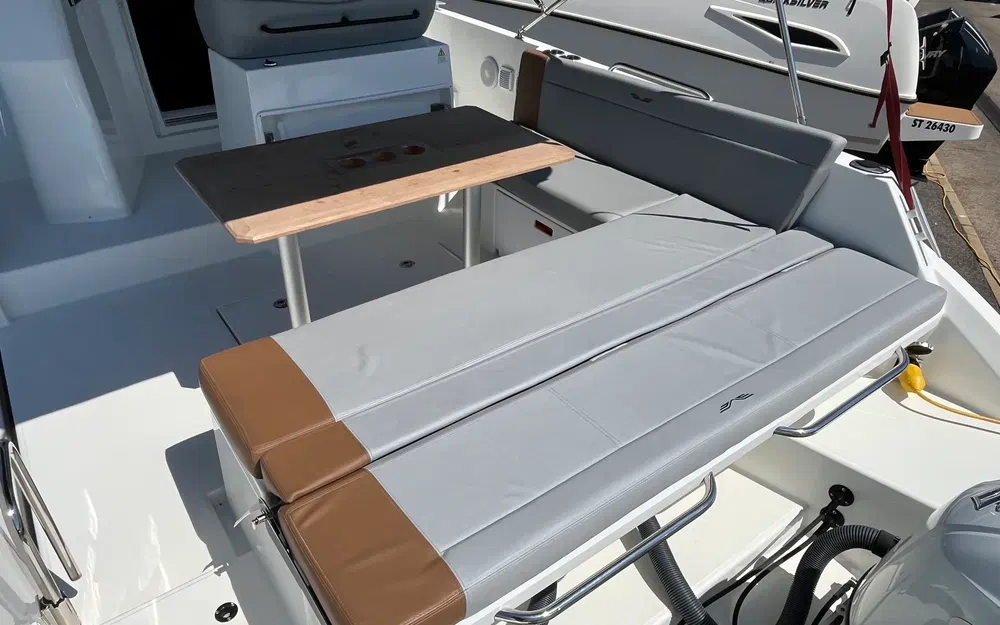 slider 5 Beneteau Flyer 9 SUNdeck