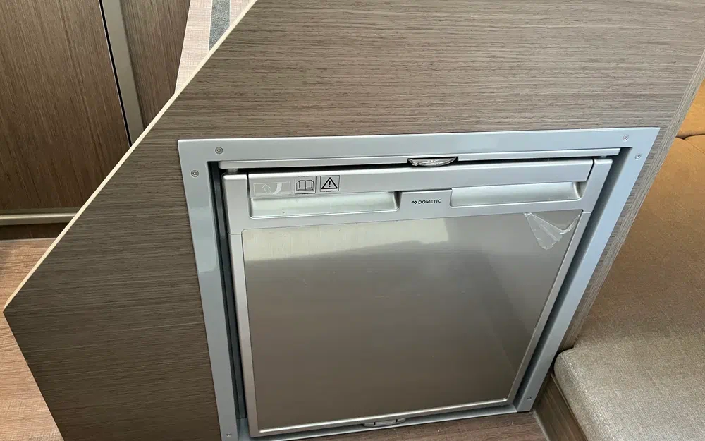 slider 19 Beneteau Flyer 9 SUNdeck