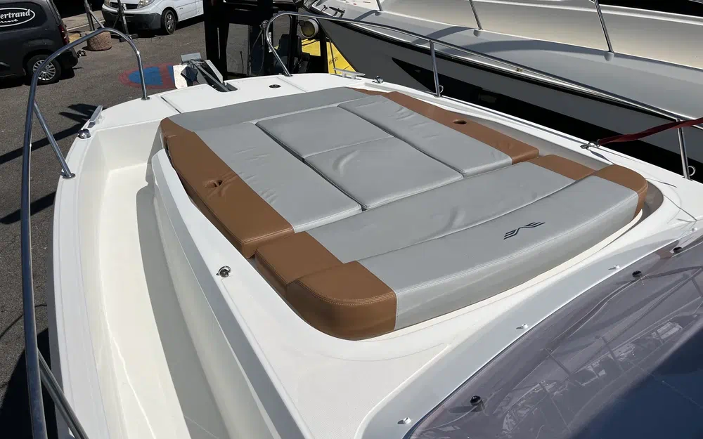slider 14 Beneteau Flyer 9 SUNdeck