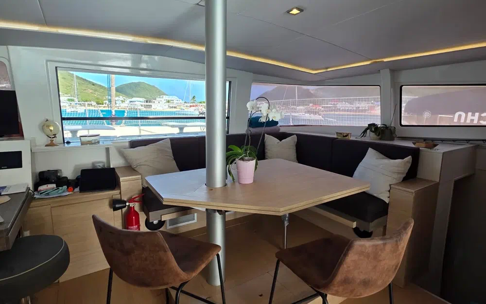 slider 14 Bali Catamarans Bali 4.5