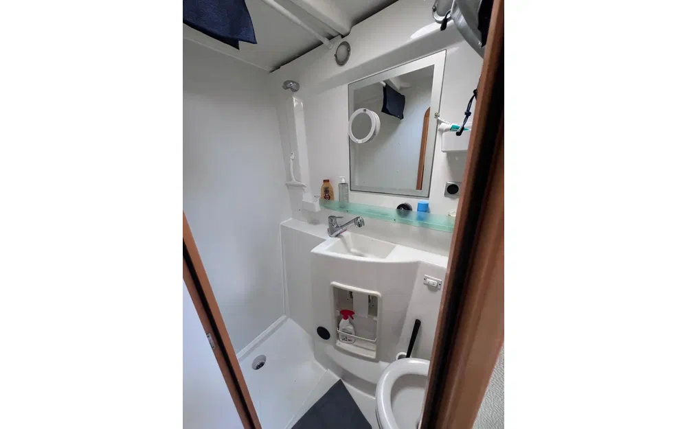 slider 18 Fountaine Pajot Orana 44
