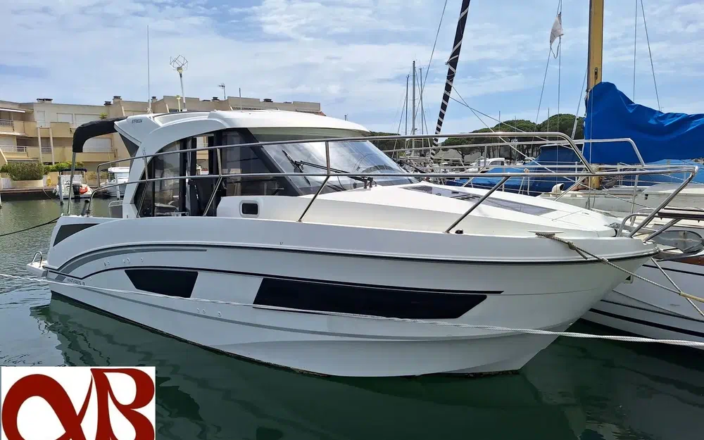 slider 0 Beneteau Antares 9 OB