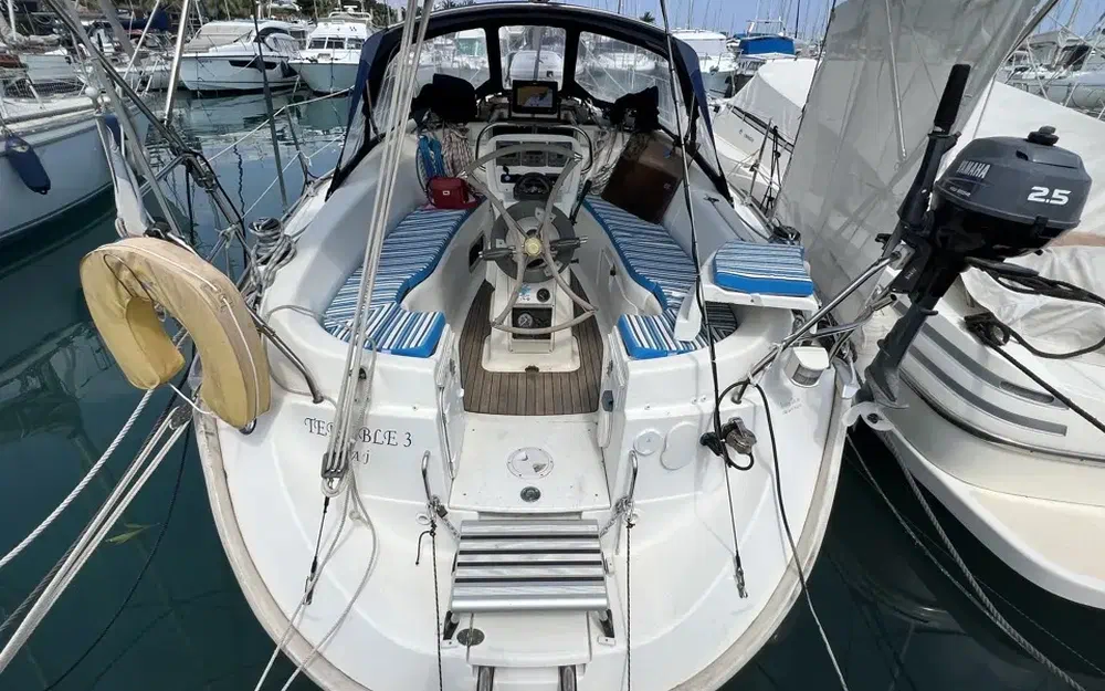 slider 1 Bavaria 32 Cruiser