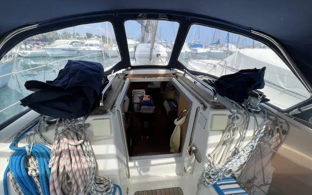 slider 6 Bavaria 32 Cruiser