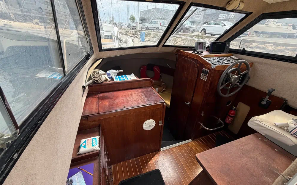 slider 5 Jeanneau Esteou 730