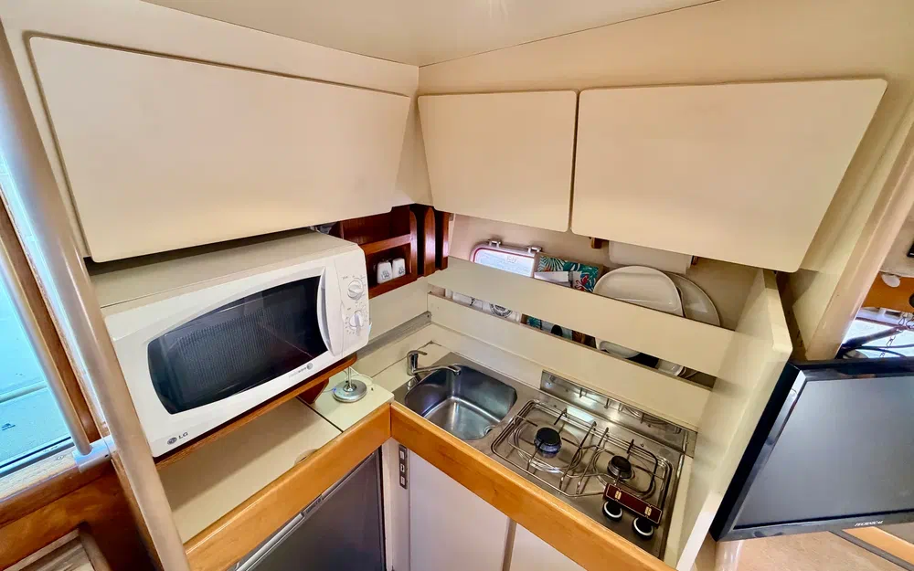 slider 21 Raffaelli Typhoon Middle Day