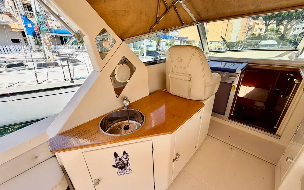 slider 5 Raffaelli Typhoon Middle Day