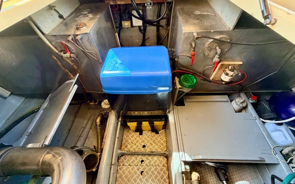 slider 29 Raffaelli Typhoon Middle Day