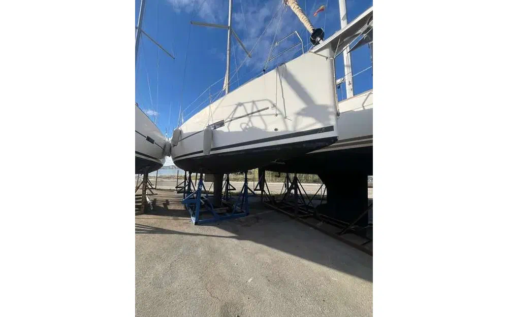 slider 1 Dufour 410 Grand Large