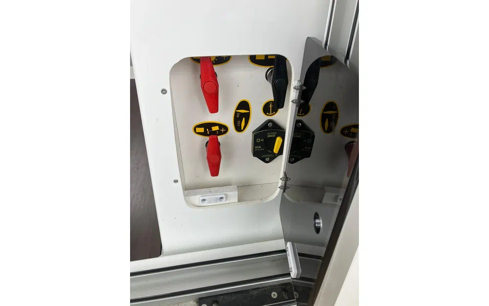 slider 13 Jeanneau Merry Fisher 795 Serie 2