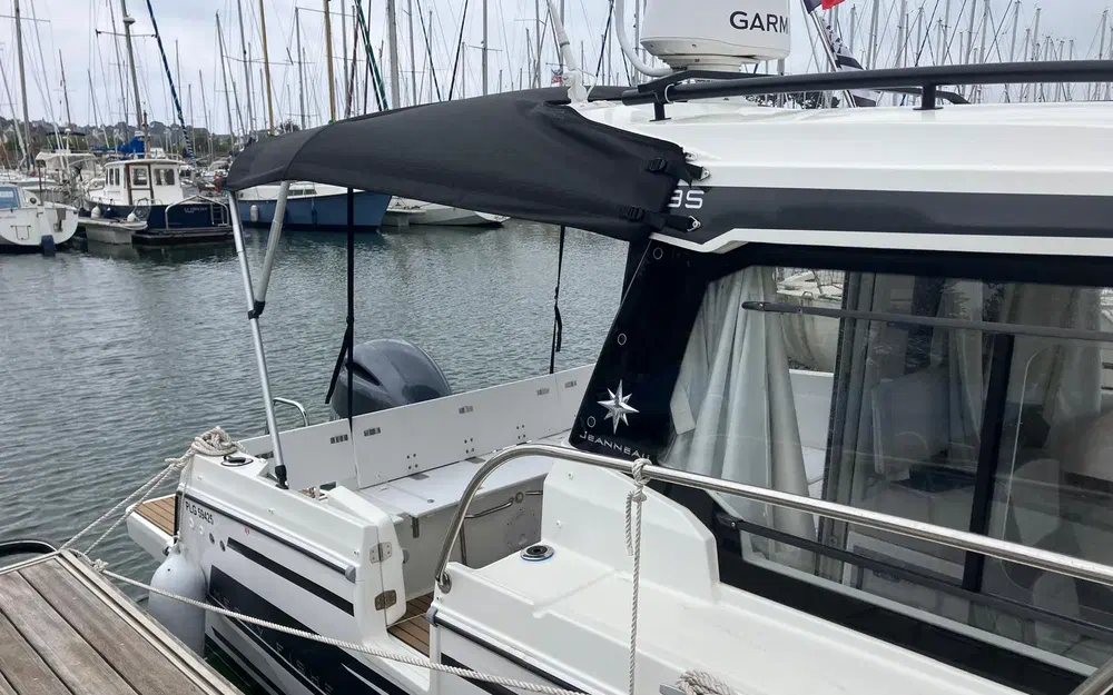 slider 18 Jeanneau Merry Fisher 795 Serie 2