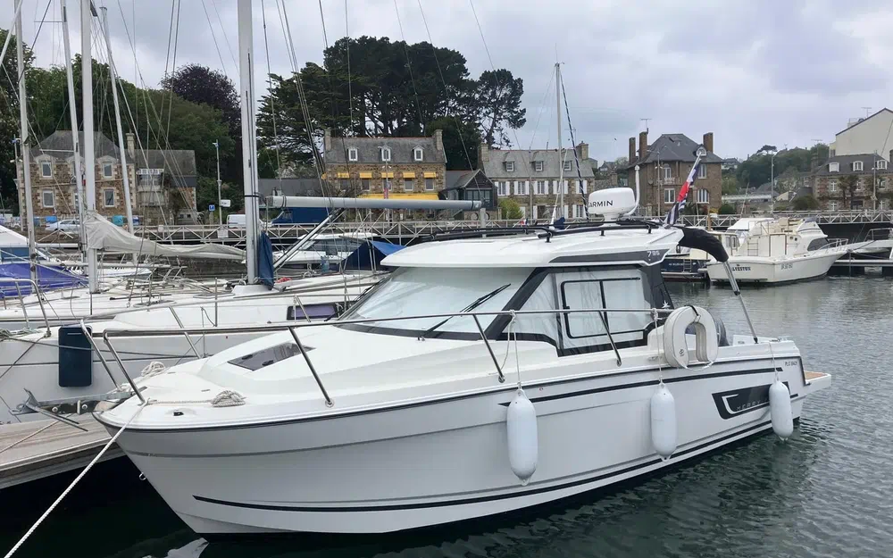 slider 24 Jeanneau Merry Fisher 795 Serie 2