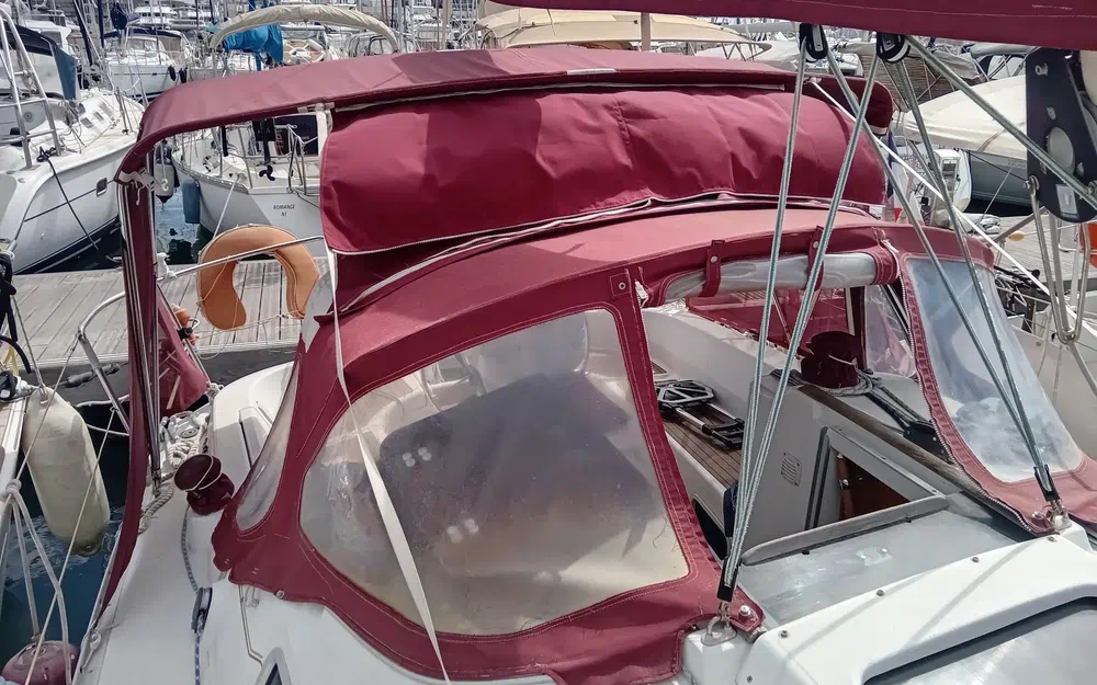 slider 18 Beneteau Oceanis 311 Clipper