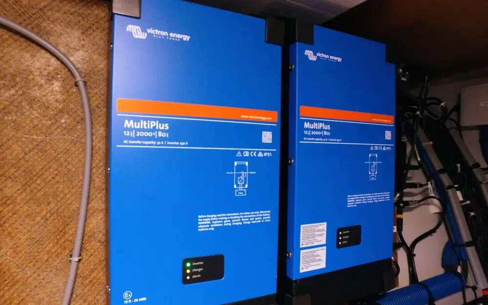 slider 21 Neel Trimarans Neel 43