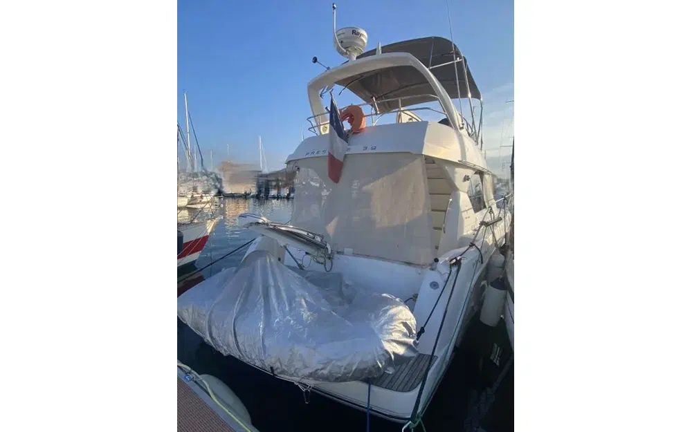 slider 0 Jeanneau Prestige 39 Fly