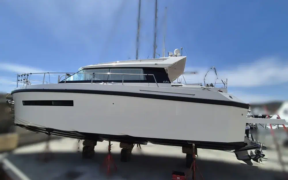 slider 0 Delta Marine Delta 33