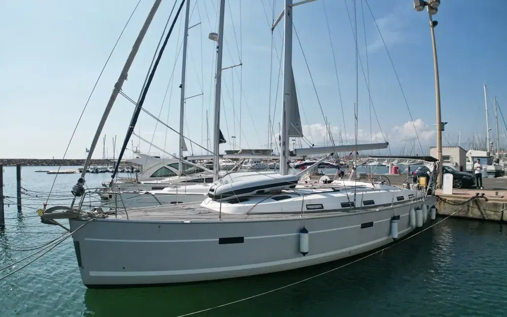 slider 0 Bavaria 50 Cruiser