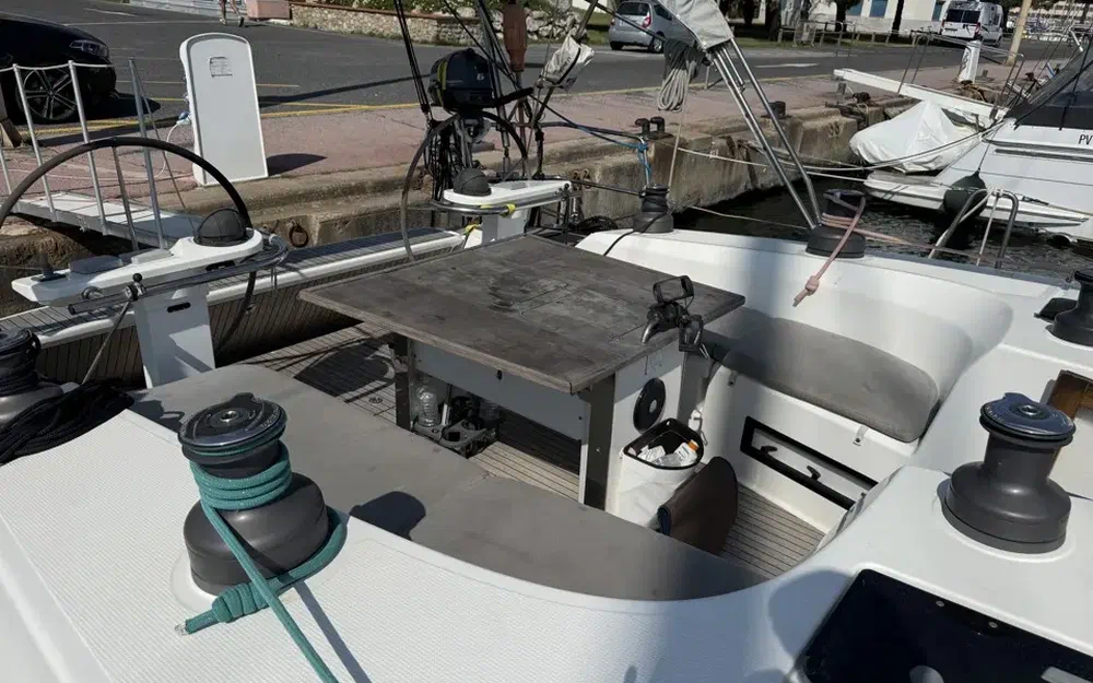 slider 7 Bavaria 50 Cruiser