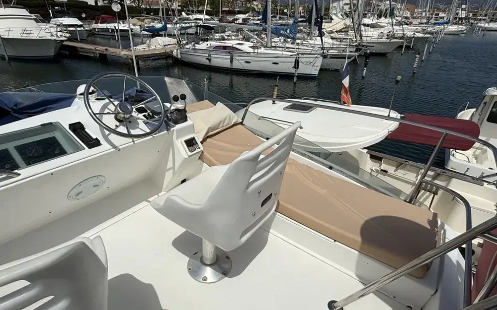 slider 12 Beneteau Antares 10.80