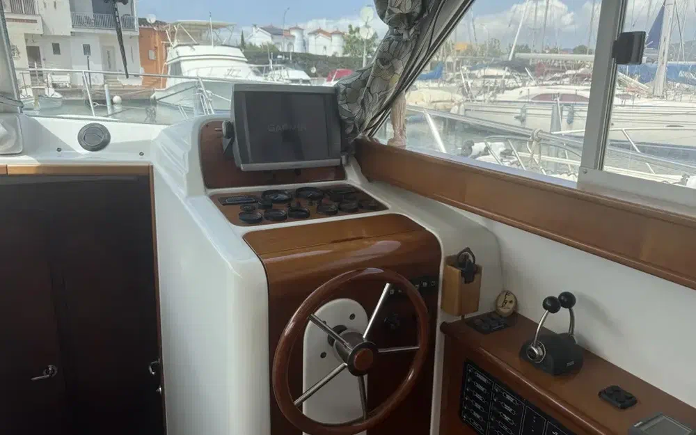 slider 21 Beneteau Antares 10.80